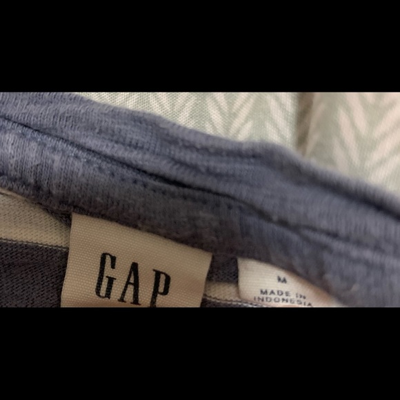 GAP long-sleeved blue and white striped shirt - Picture 3 of 4
